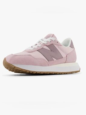 New Balance Women's 237 V1 Sneaker, Rose Sugar/Ice Wine, Size 8